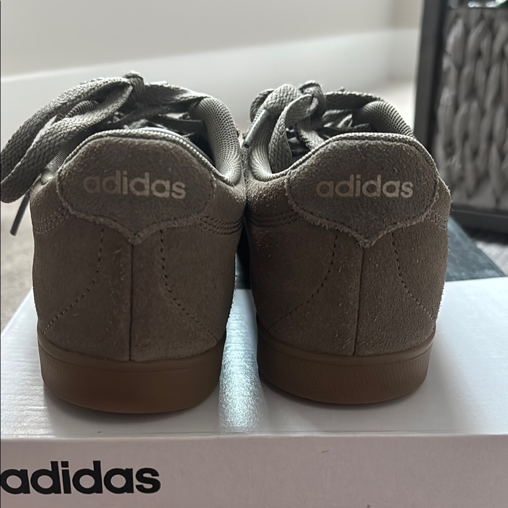 adidas Suede Low-Top Sneakers in Olive Green with Gum Sole - Picture 3 of 6